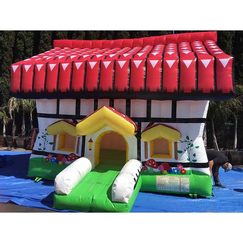 Bounce House - Cottage Large