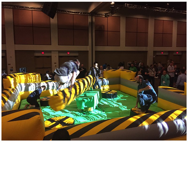 Meltdown Zone - 4 Players